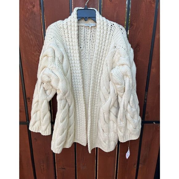 Vince Hand Knit Twisted Cable Cardigan Cashmere/Wool NWT One size RARE - Picture 5 of 13